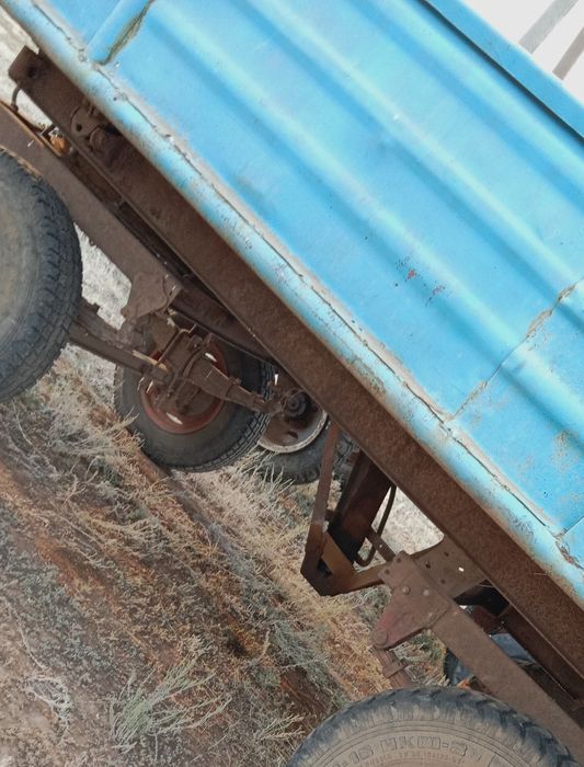 Прицеп сатылады.