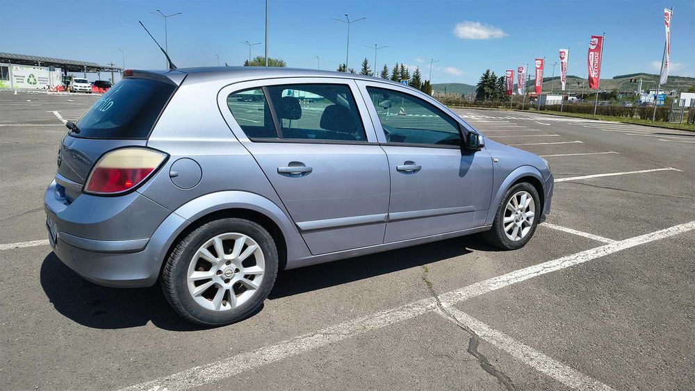 OPEL Astra 2005 — imagine 4