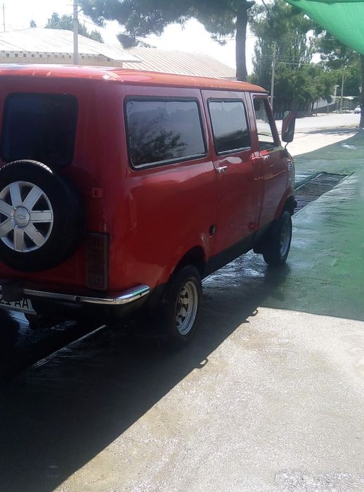 Bedford срочно сотилади