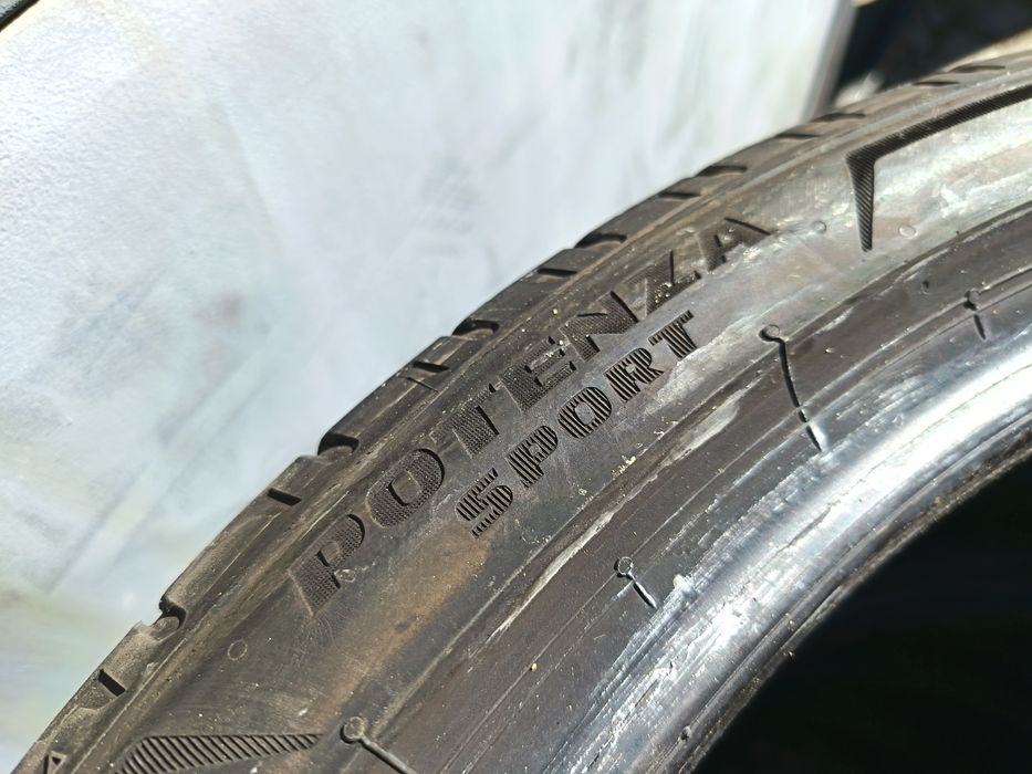 Anvelope vara 255 35 20 Bridgestone 2023 5mm