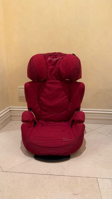 Детское автокресло Maxi-Cosi Rodi AirProtect (15–36 кг)