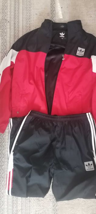 Спортивный костюм Adidas