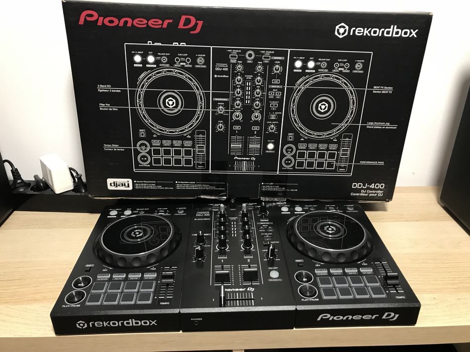 Consola DJ Pioneer DDJ 400 impecabila ca noua