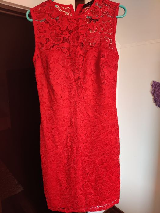 Vând rochie ocazie , nouă preț 80 lei