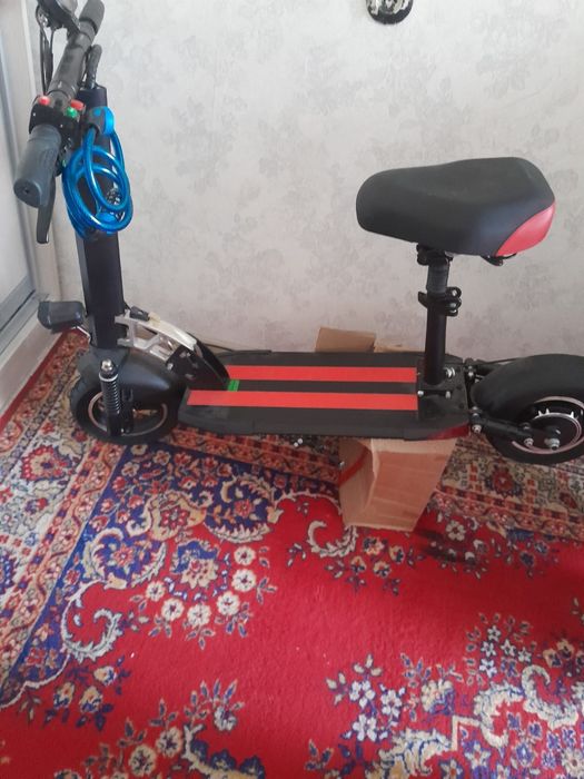 Электросамокат новый