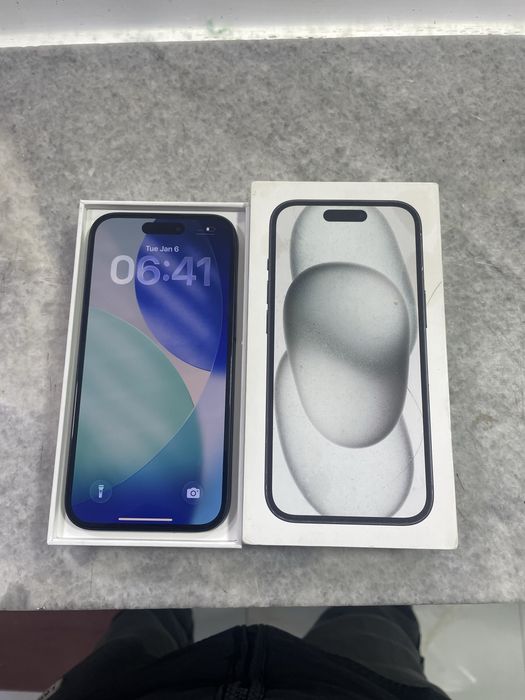 Iphone 15  128