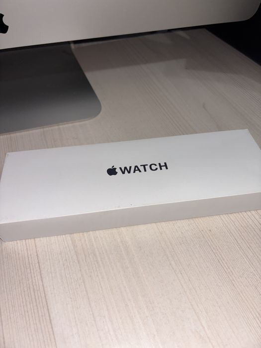 apple watch SE (Gen 2) 44 mm