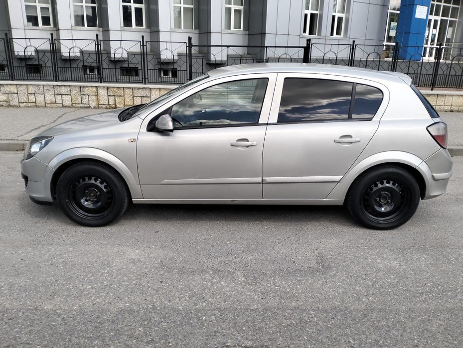 Opel Astra H. Motor 1.7-Diesel