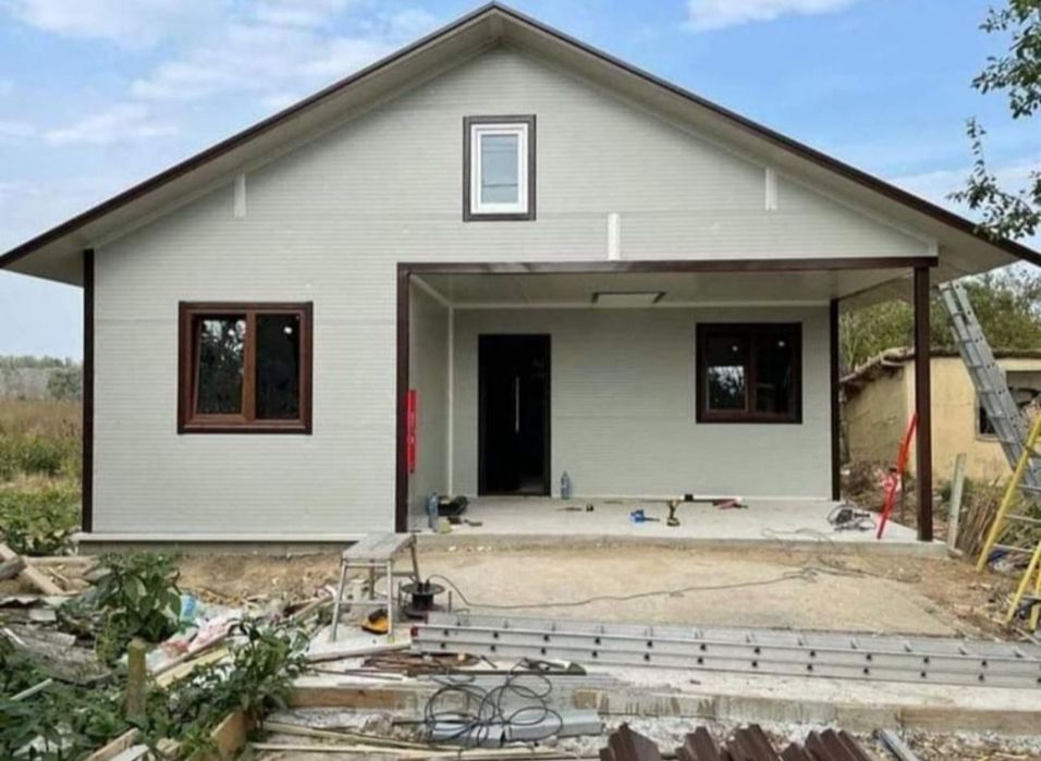 Executăm container modulare