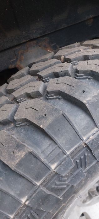 Комплект ДИСКИ 15 и шины 33 бездор