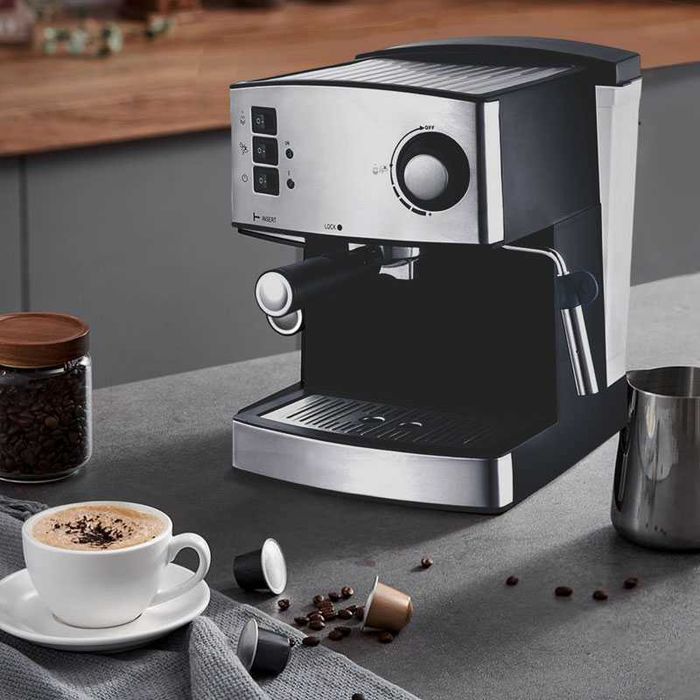 Кофемашина рожковая Barista