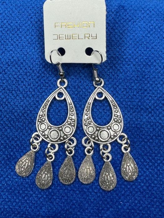 Продаются серьги в этностиле