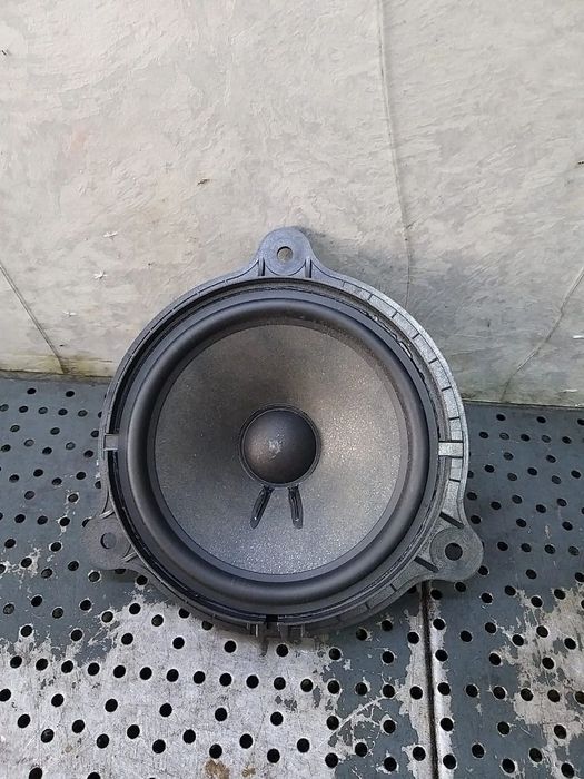 Boxa audio dreapta fata renault captur 1 j5 h5