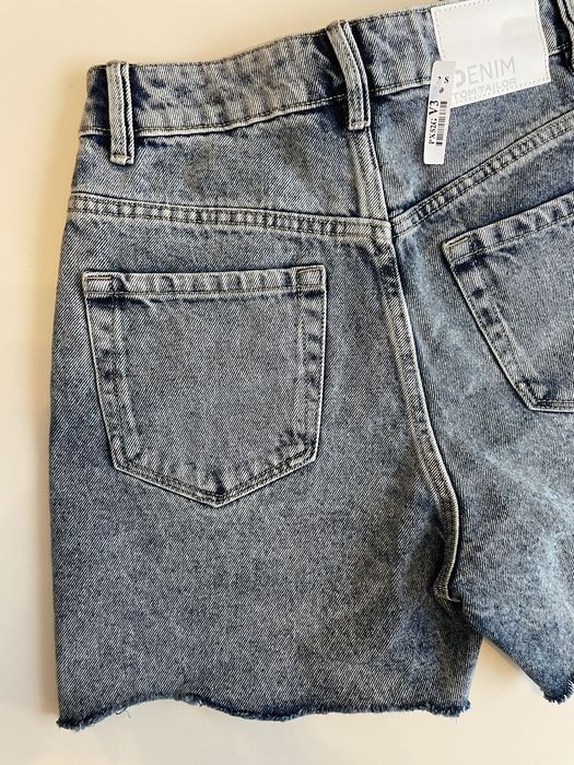 Pantaloni scurti noi Tom Tailor cu talie inalta marime XS
