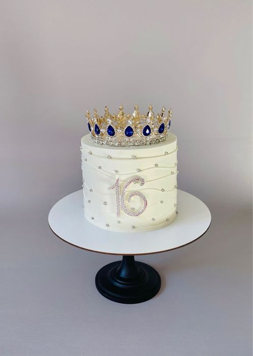 Торт с короной  , торт уау эффекты
