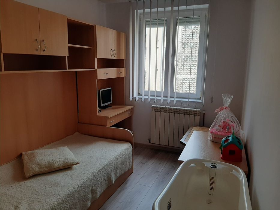 Apartament 3 camere