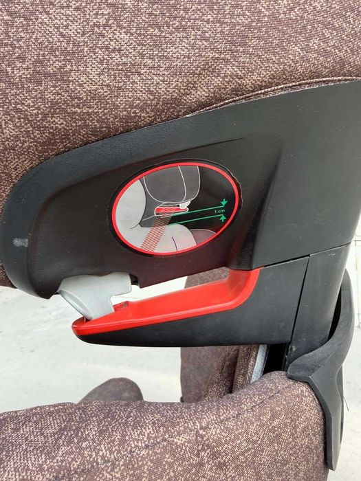 Maxi-Cosi Стол за кола Rodi Fix Pro, Iso Fix