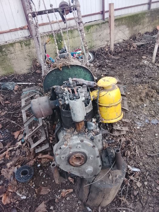 Vînd motocultor diesel