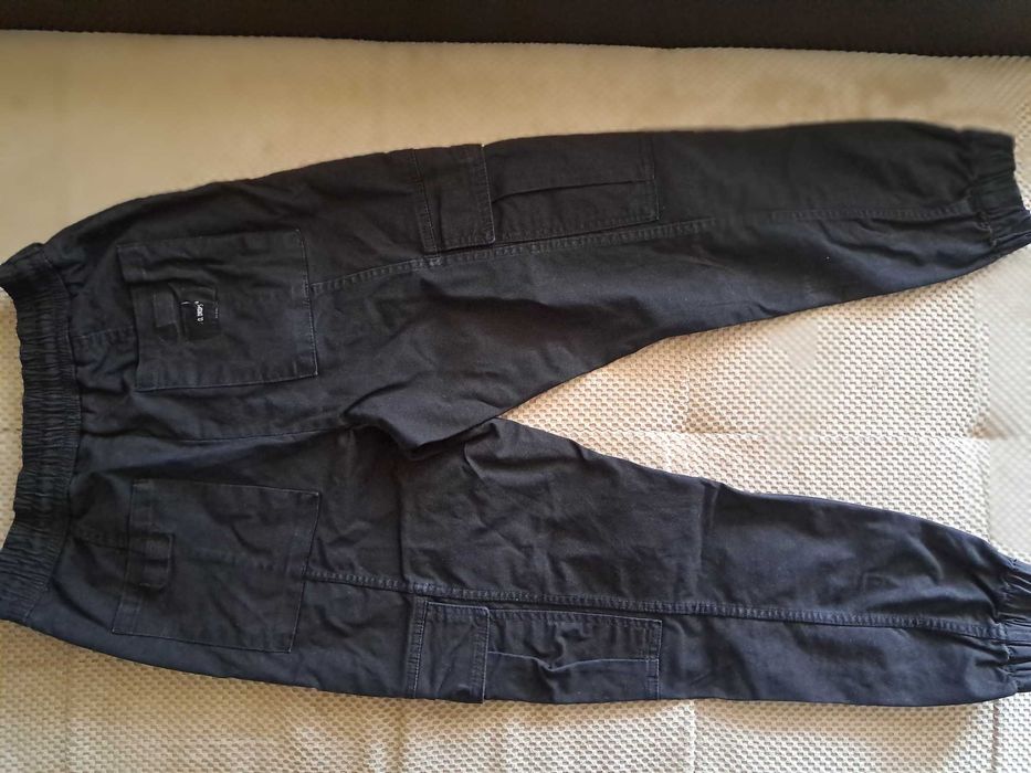 Панталон Bershka XS размер