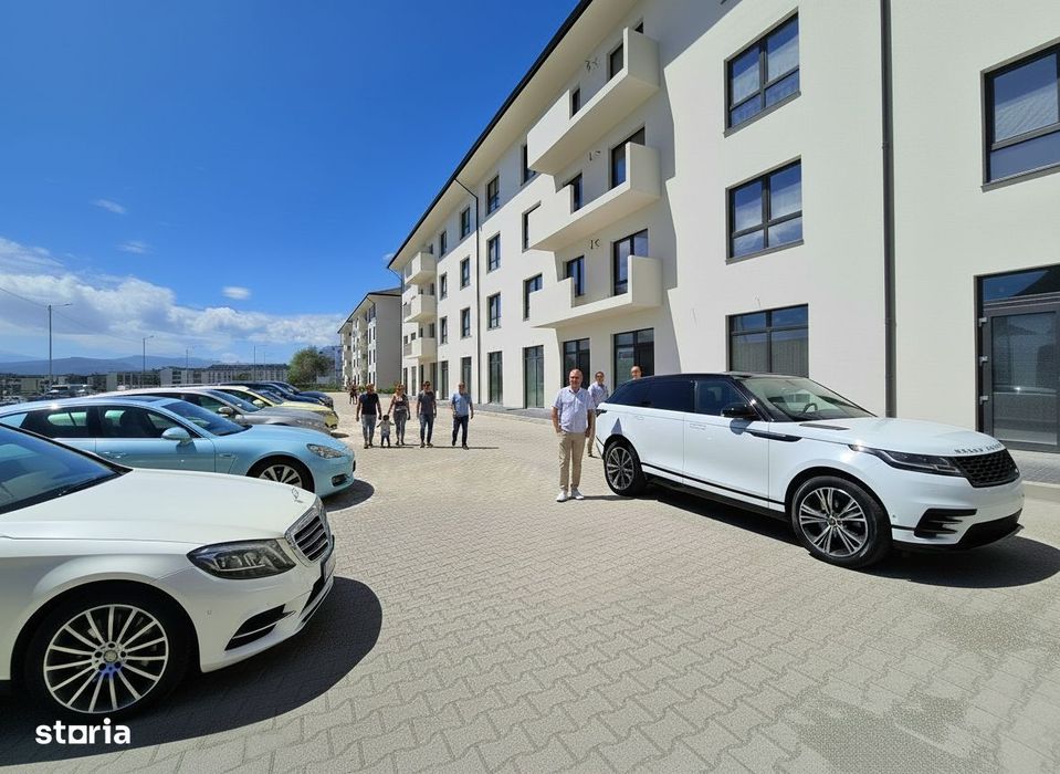 Spatii Comerciale cu Vitrine, Open Space, 100 mp - 620mp Doamna Stanca