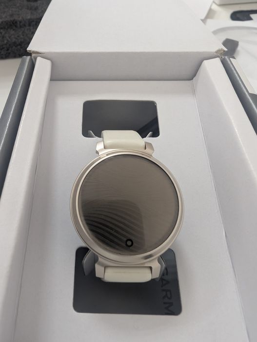 Garmin Lily 2 перфектно състояние