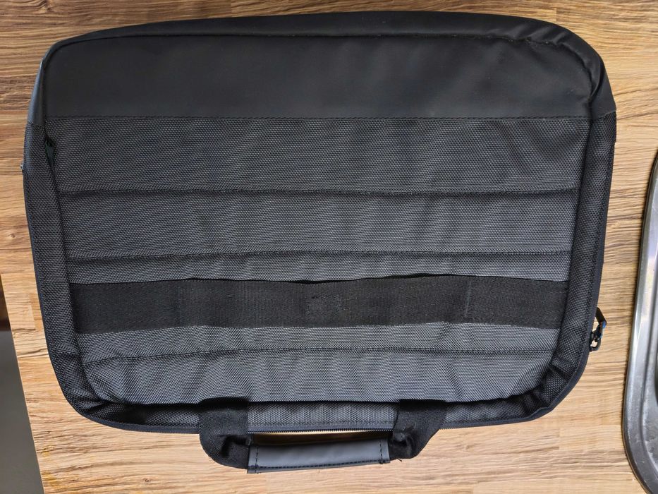 Нова лаптоп чанта Dell 16"