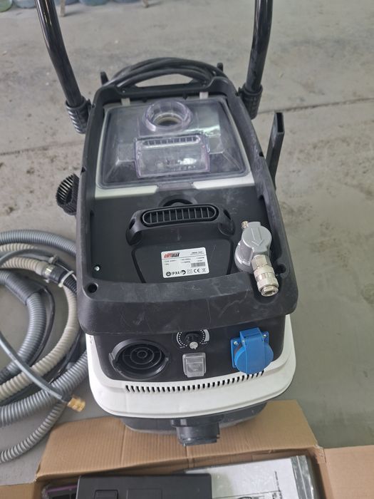 Строительный пылесос CORTMAX CMAX-1622