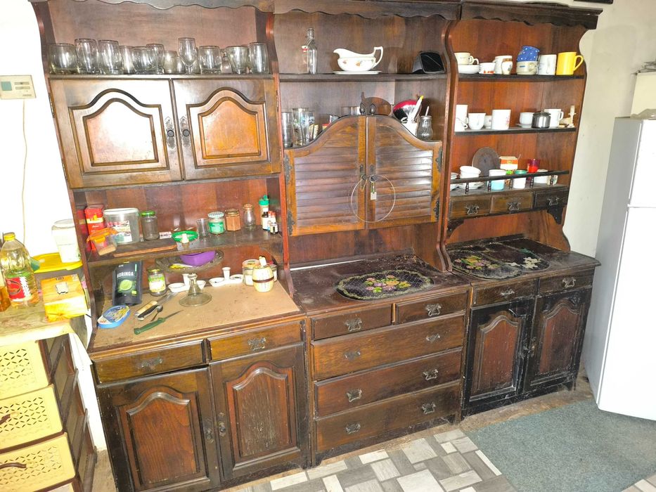 Mobila de tip western