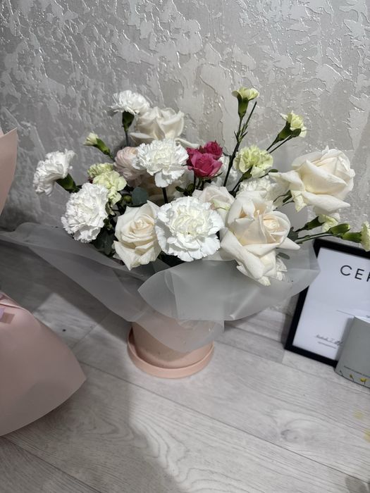 Букет цветов в коробке