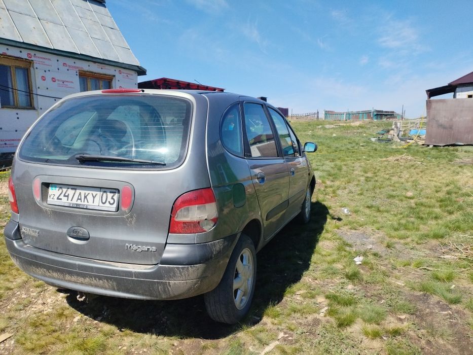 Продам машину состояние хорошее