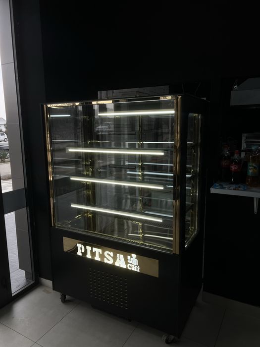 Холоделник витрина