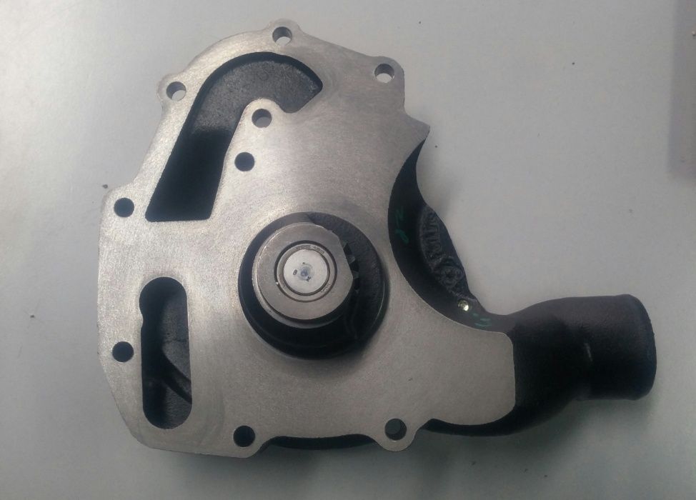 Водна помпа JCB 3CX , Case, Hidromek , Komatsu