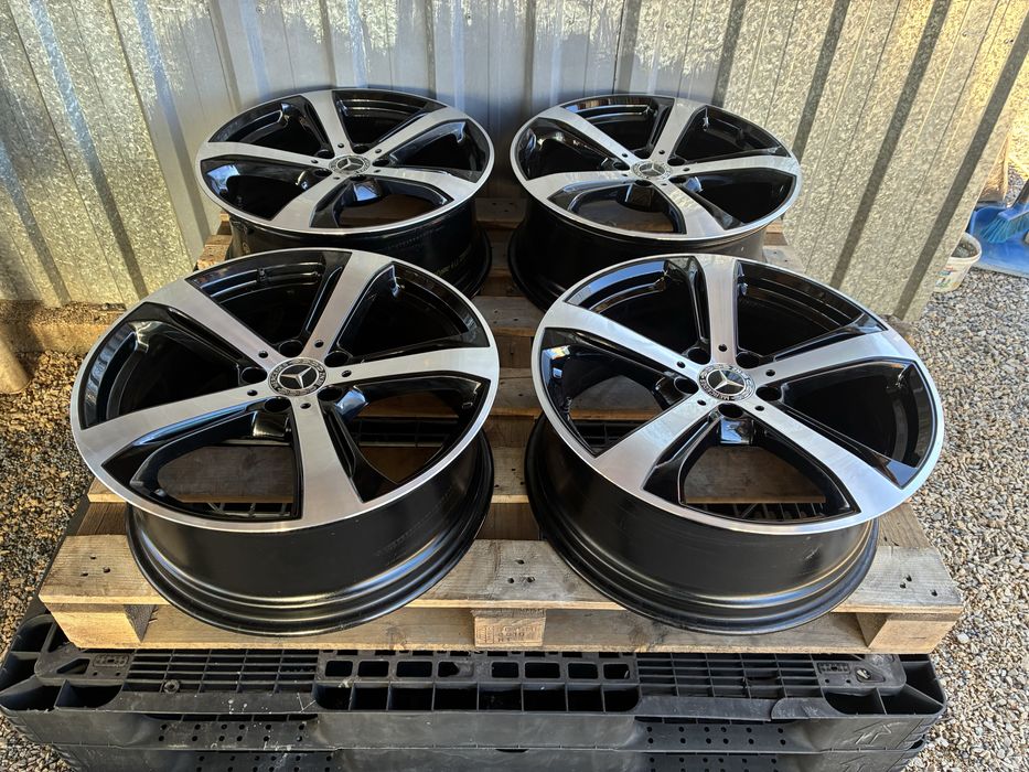 19 цола 5 х 112 мм C класа W 206 , GLA , E , CLA Mercedes