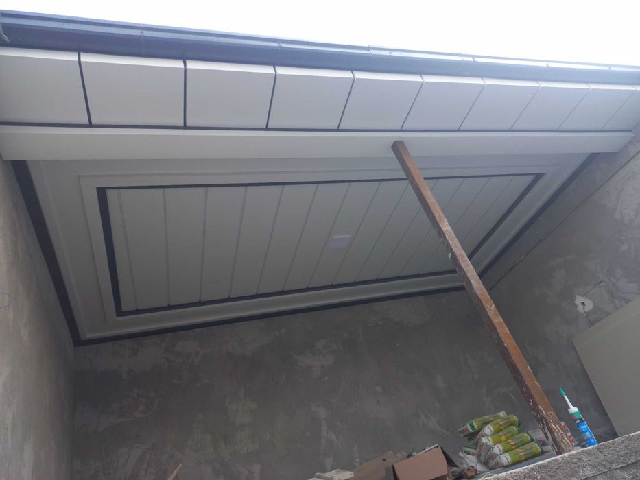 Tunikabond va Travertin..