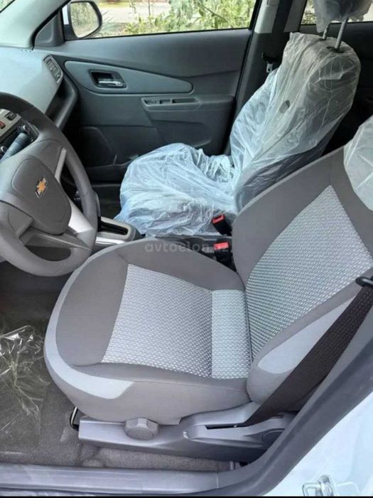 Chevrolet Cobalt 2025 — 6