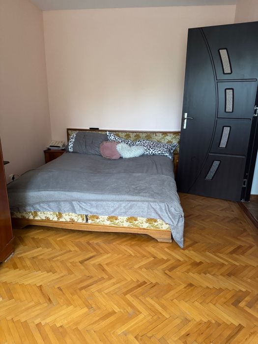 Inchiriez apartament 2 camere zona nord ploiesti
