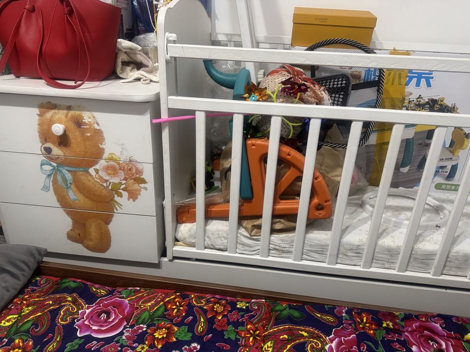 Срочно продам детские кроват