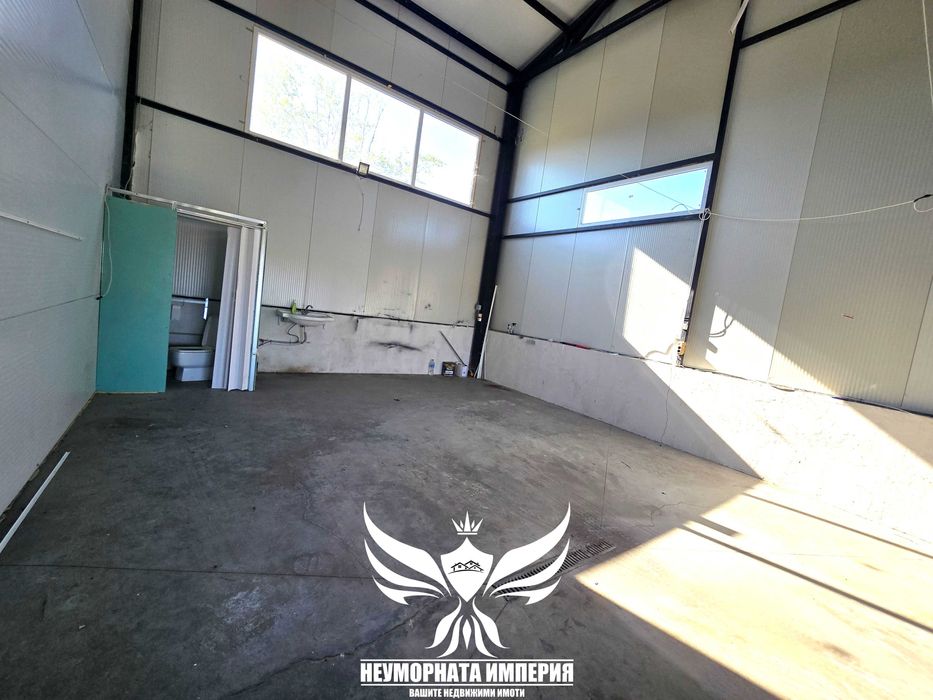 Под наем помещение 80кв.м. за склад или леко производсто в Асеновград