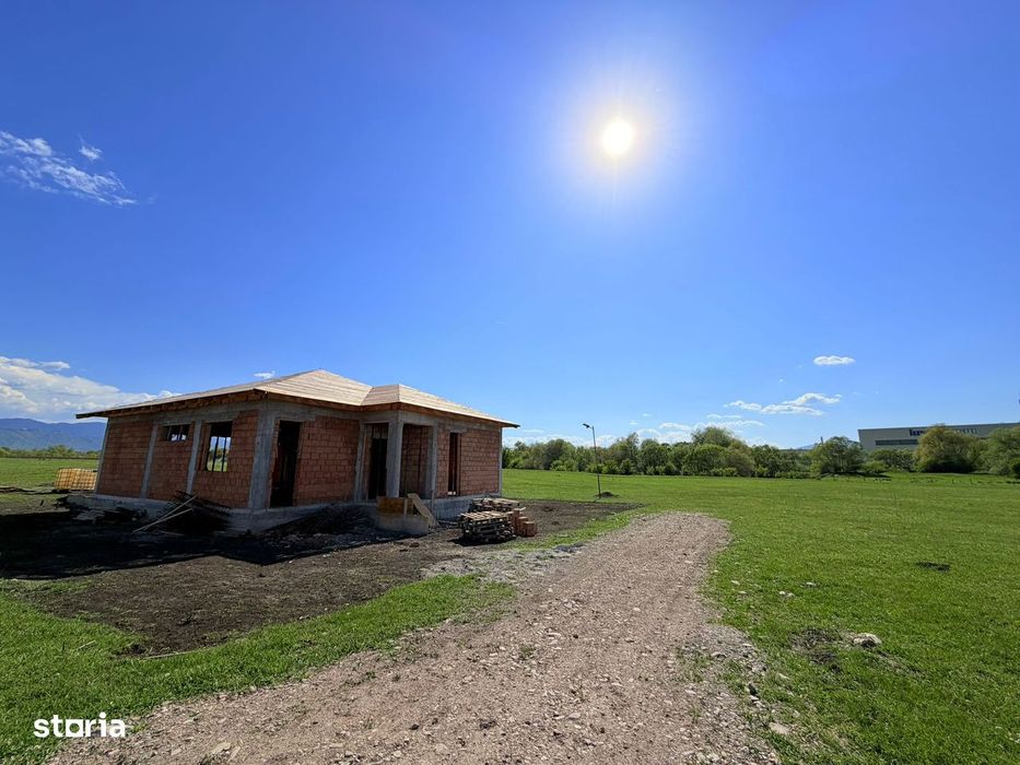 Casă de vânzare Sânpetru | Vedere montană | Oportunitate de investitie