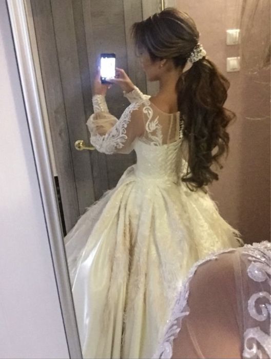 Свадебное платье