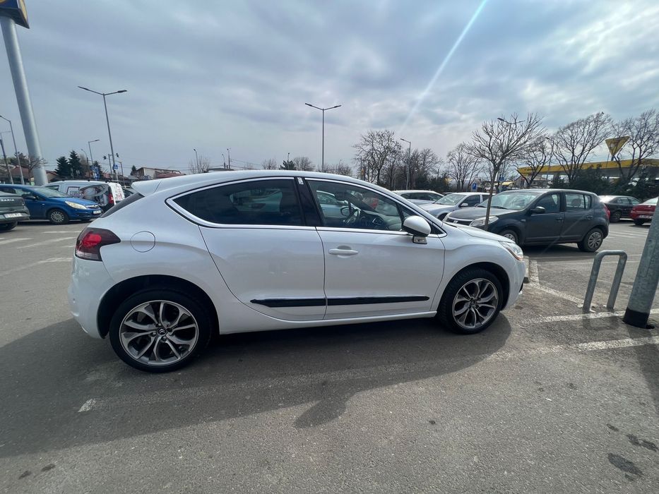 Citroen DS4 1.6 diesel 110Cp, euro 5,  14.09.2011
