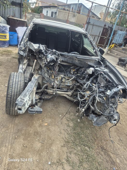 Лексус ес 250 на запчасть