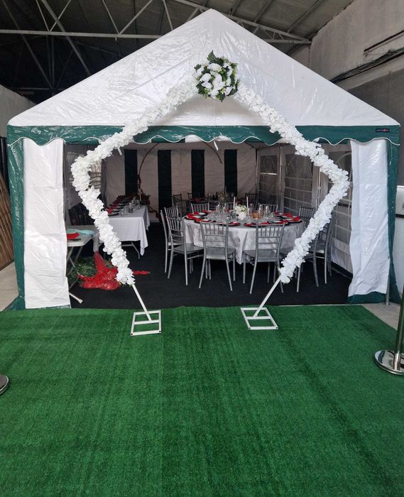 Inchiriem mese,scaune,pentru evenimente logistica de care aveti nevoie