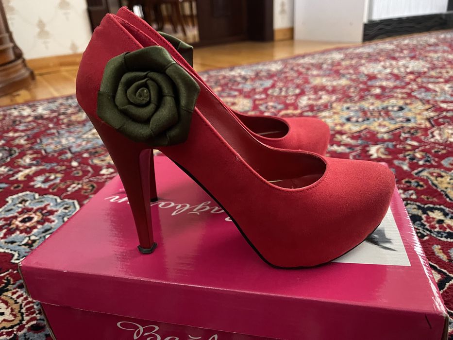 Туфли женские