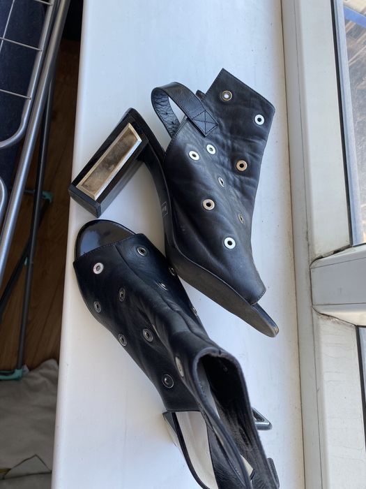 Туфли-боссоножки