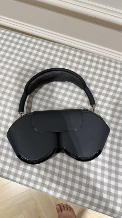 Apple Airpods Max - 1 поколение
