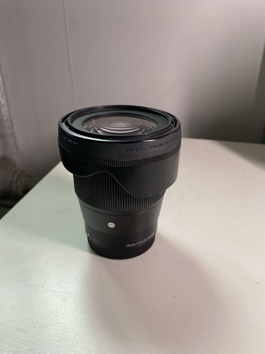 sigma 16mm f/1.4