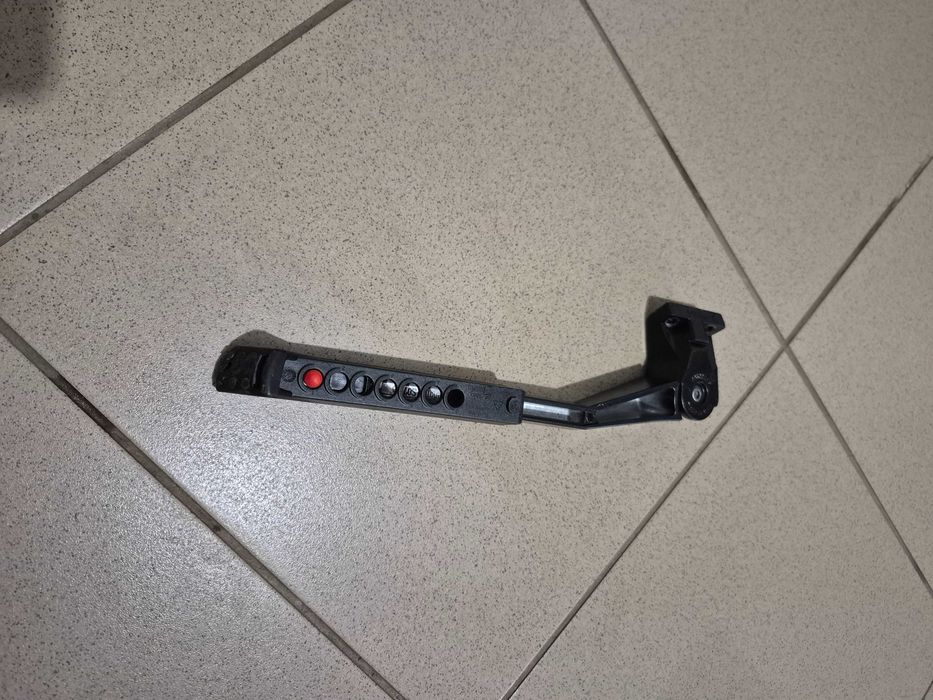 Picior ajustabil, sprijin bicicleta, marca Ursus, model 2360047P
