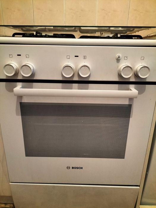 Продам газплиту Bosch