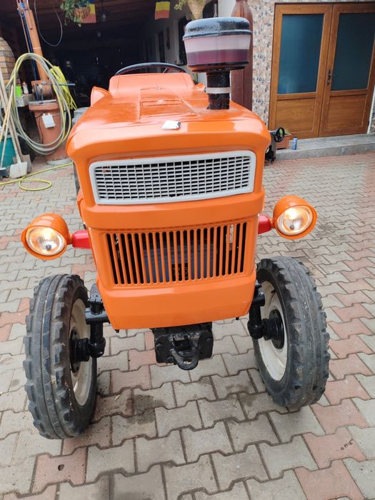 Vând Tractor u 445